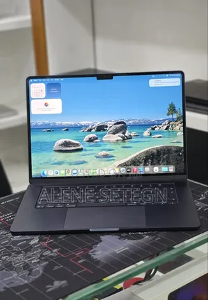 New Laptop Apple MacBook Air 2025 M4 16GB Apple M4 SSD 256GB