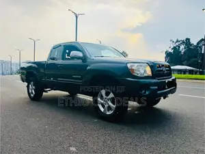 Toyota Tacoma 2008 Black