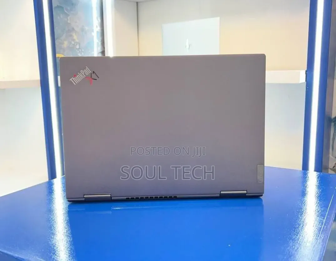 New Laptop Lenovo ThinkPad X1 Yoga Gen 8 16GB Intel Core i7 SSD 512GB