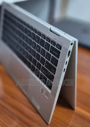 New Laptop HP EliteBook 830 G7 16GB Intel Core i7 SSD 512GB