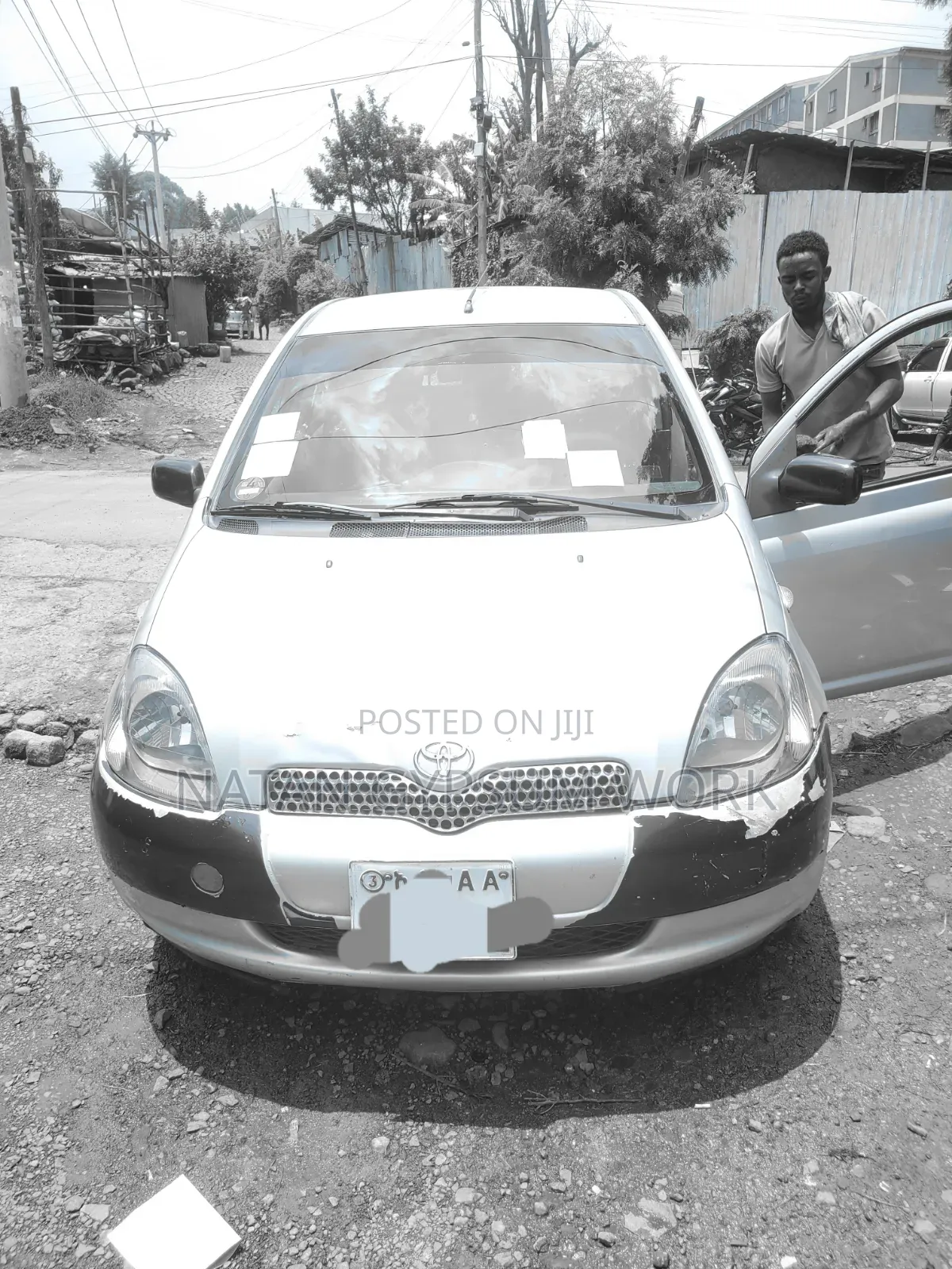 Toyota Yaris 1.5 2000 Silver