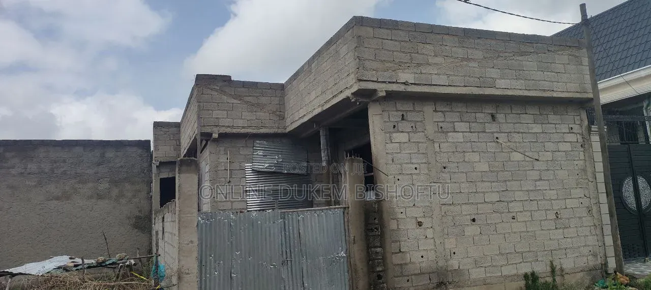 Furnished 7bdrm Villa in Bishoftu Dukam, Oromia-Finfinne for sale