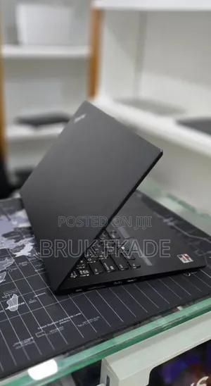 New Laptop Lenovo ThinkPad T14s Gen 1 16GB AMD Ryzen 5 SSD 512GB