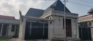 Furnished 8bdrm Villa in Bishoftu Dukam, Oromia-Finfinne for sale
