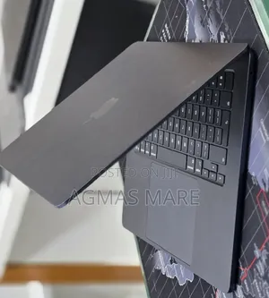New Laptop Apple MacBook Air 2025 M4 16GB Apple M4 SSD 256GB