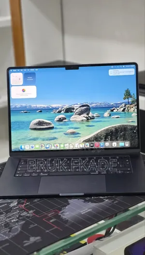 New Laptop Apple MacBook Air 2025 M4 16GB Apple M4 SSD 256GB
