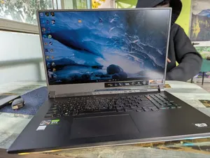 Laptop Asus G71G 16GB AMD Ryzen 9 SSD 1T