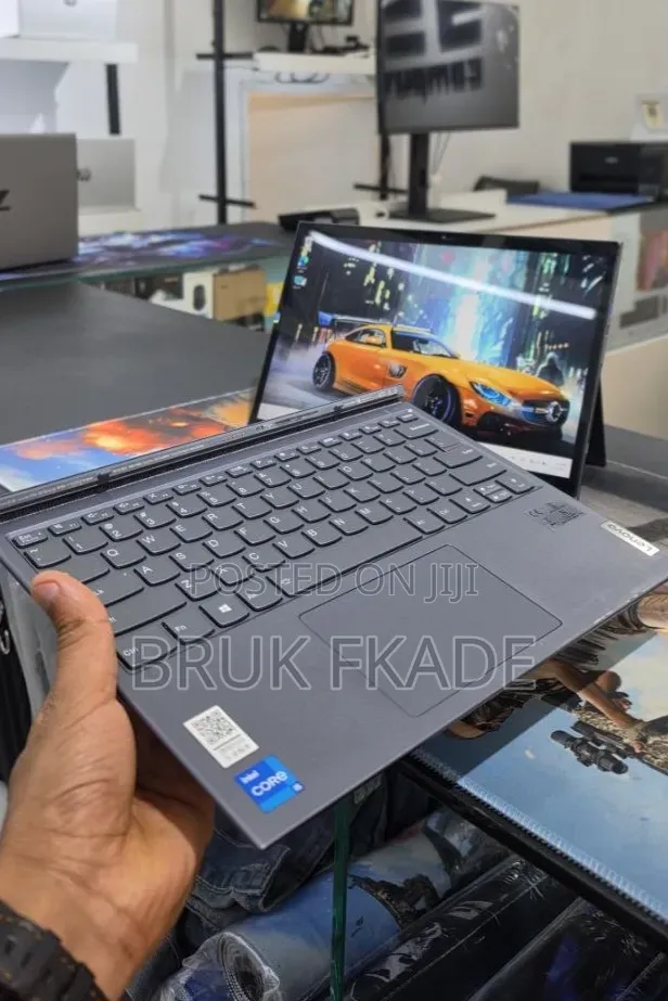 New Laptop Lenovo ThinkPad Yoga 16GB Intel Core i5 SSD 512GB