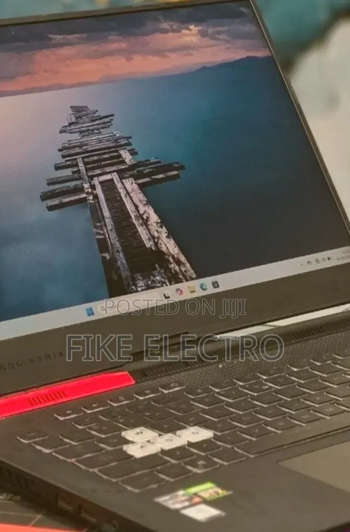 New Laptop Asus ROG Strix G15 16GB AMD Ryzen 9 SSD 512GB