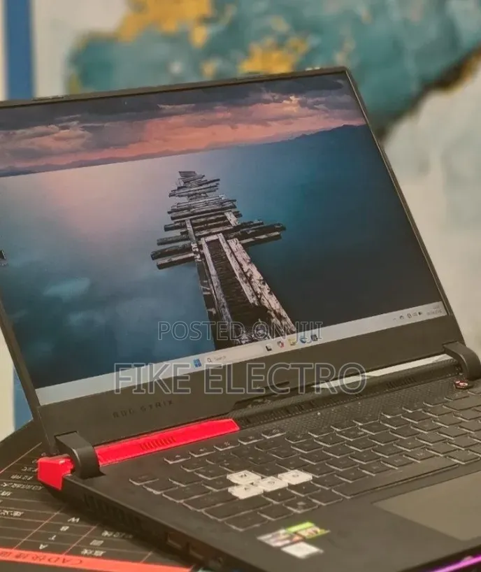 New Laptop Asus ROG Strix G15 16GB AMD Ryzen 9 SSD 512GB
