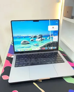 New Laptop Apple MacBook Pro 2023 M3 8GB Apple M3 SSD 512GB