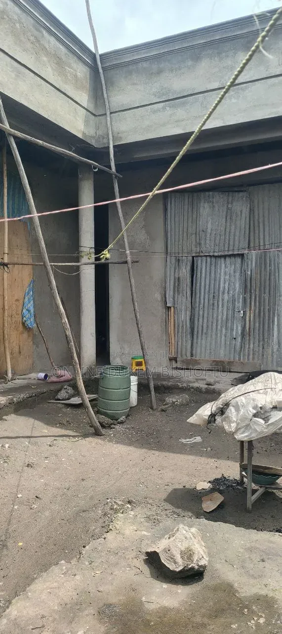 Furnished 7bdrm House in Bishoftu Dukam, Oromia-Finfinne for sale