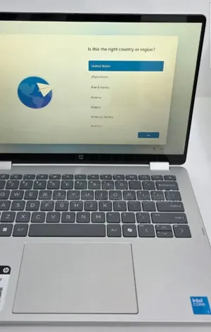 New Laptop HP OmniBook 5 14" 8GB Intel Core i5 SSD 512GB