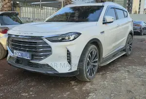 Jetour X70 Plus 1.5 7-Seater FWD 2022 White