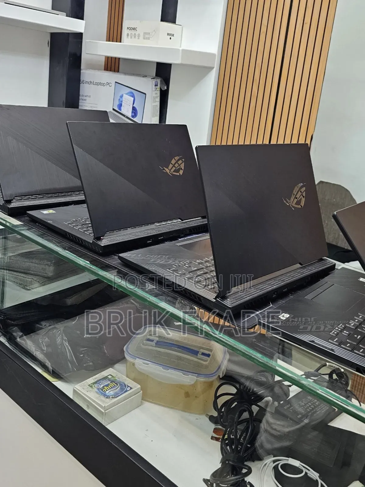 New Laptop Asus ROG Strix G15 16GB Intel Core i7 SSD 512GB