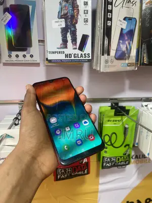Samsung Galaxy A30 64 GB Red