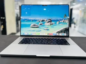 New Laptop Apple MacBook Pro 2021 M1 16GB Apple M1 Pro SSD 512GB