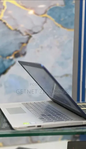 New Laptop HP Pavilion 15 12GB Intel Core i7 HDD 1T