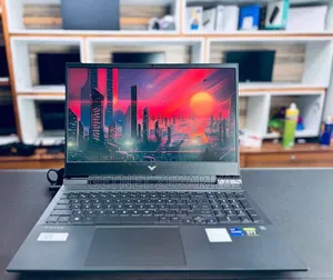 New Laptop HP Victus 16 16GB Intel Core i7 SSD 512GB
