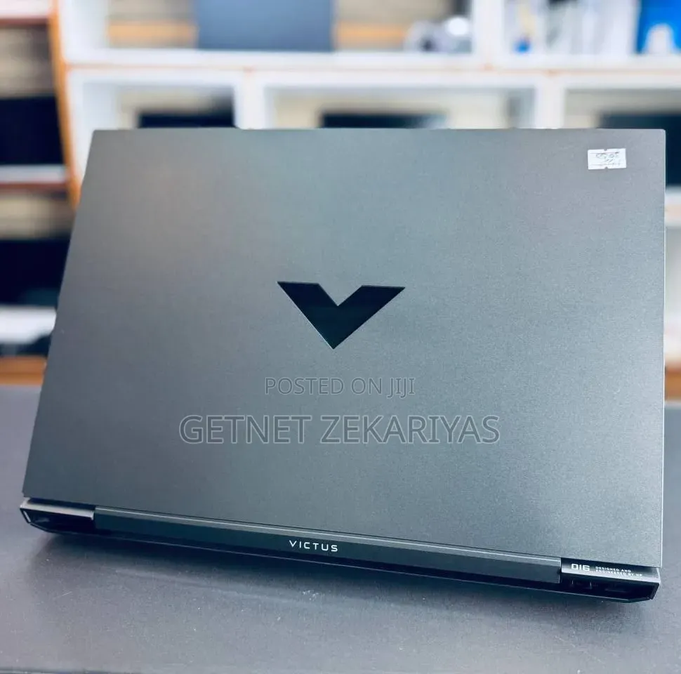 New Laptop HP Victus 16 16GB Intel Core i7 SSD 512GB