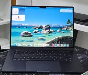 New Laptop Apple MacBook Air 2025 M4 16GB Apple M1 SSD 256GB