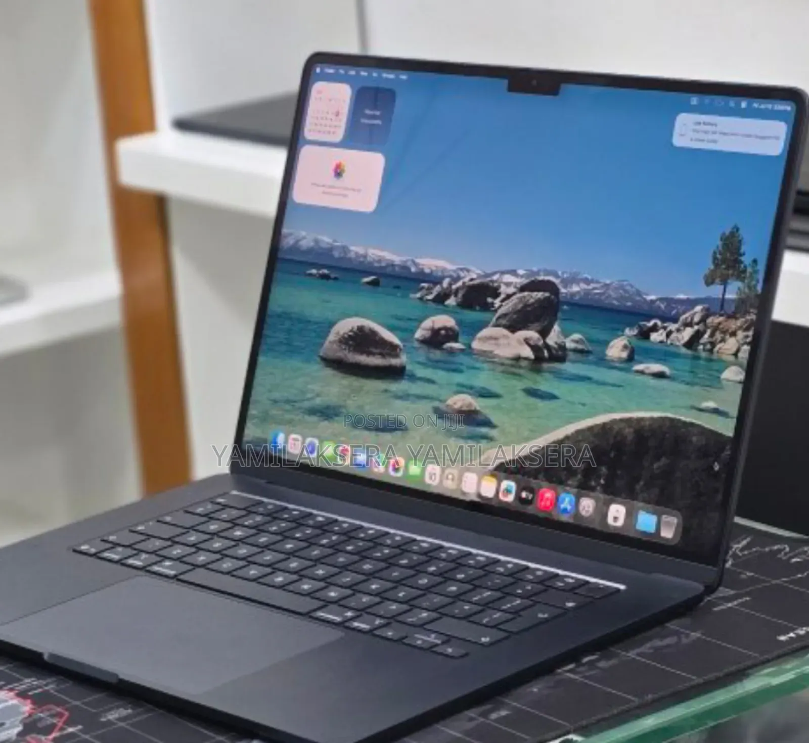New Laptop Apple MacBook Air 2025 M4 16GB Apple M1 SSD 256GB