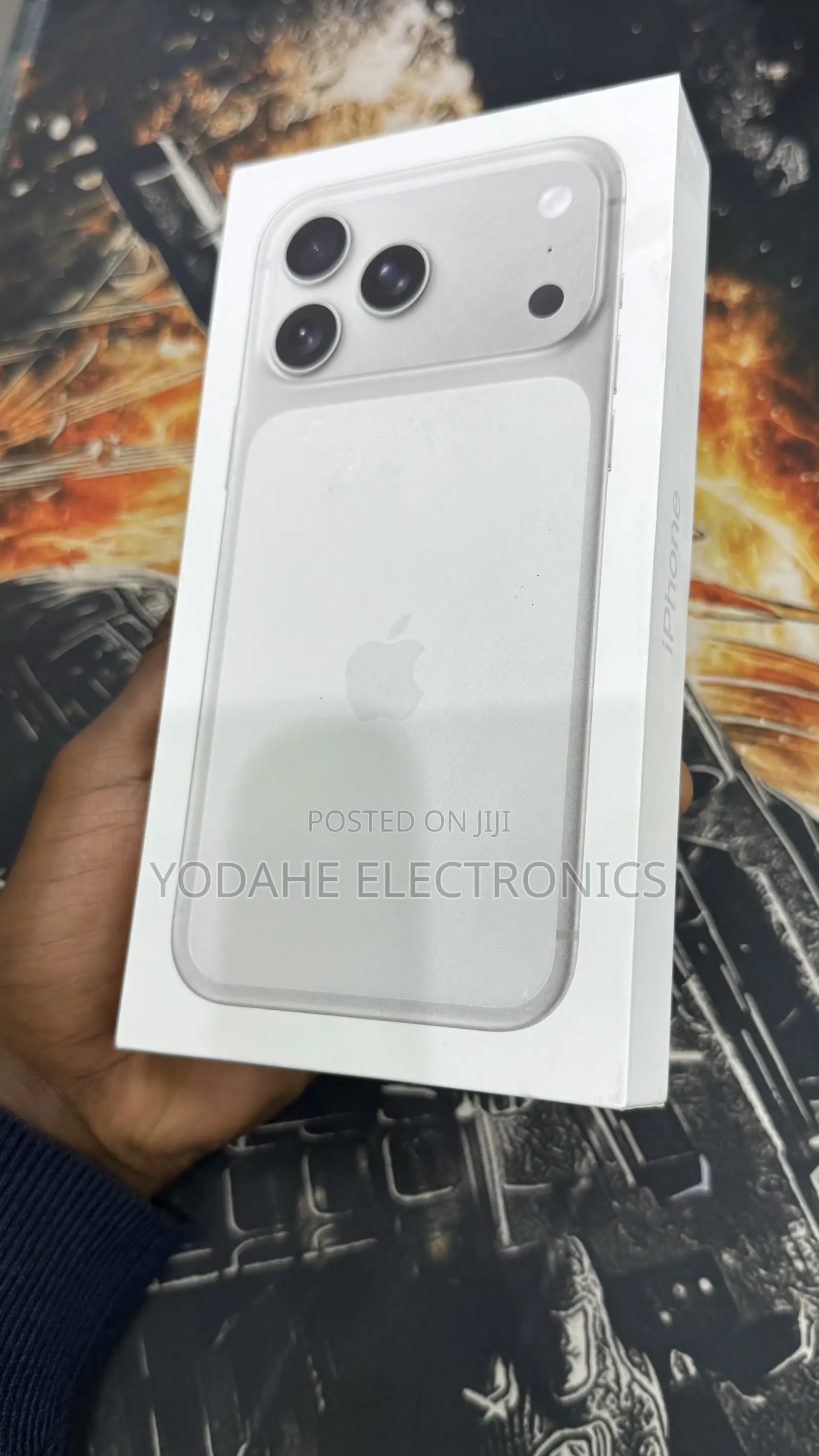 New Apple iPhone 17 Pro Max 256 GB White