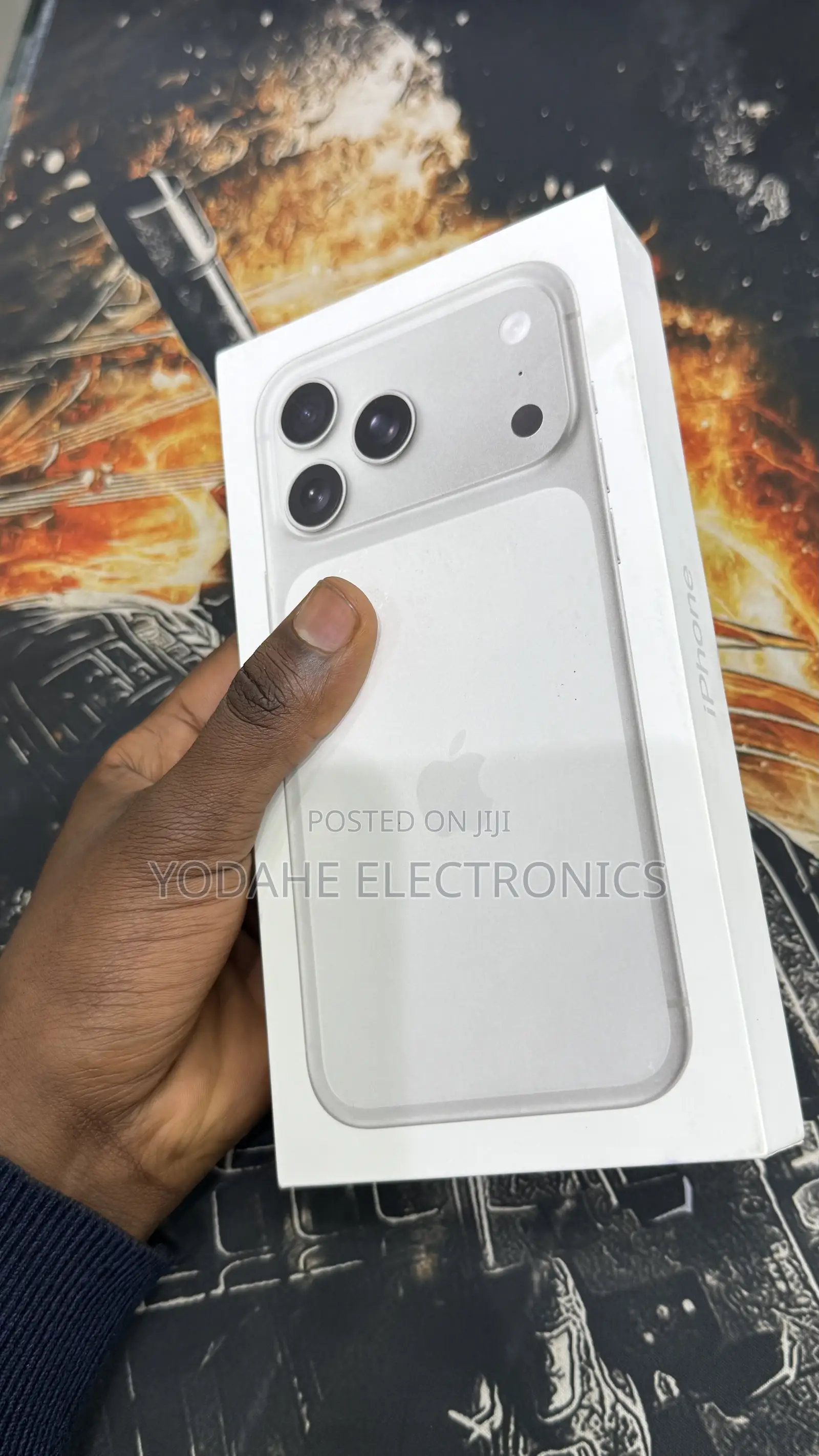 New Apple iPhone 17 Pro Max 256 GB White