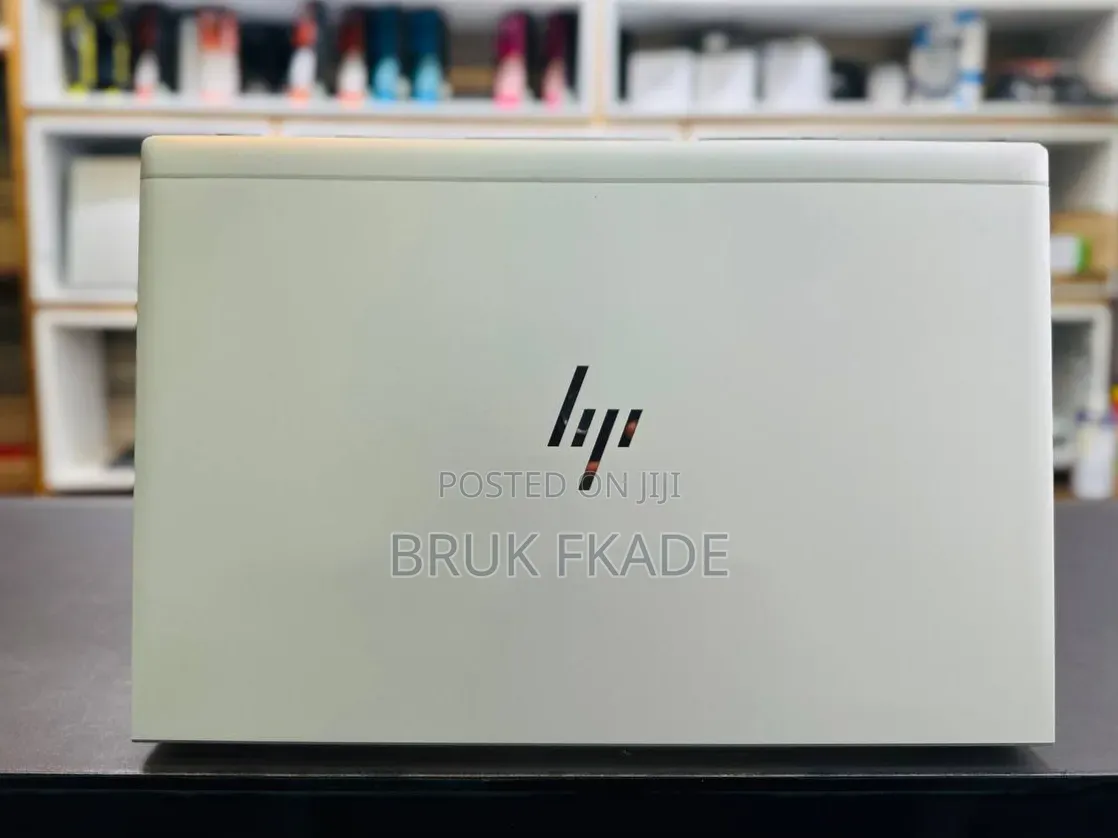 New Laptop HP EliteBook 840 G8 8GB Intel Core i5 SSD 512GB