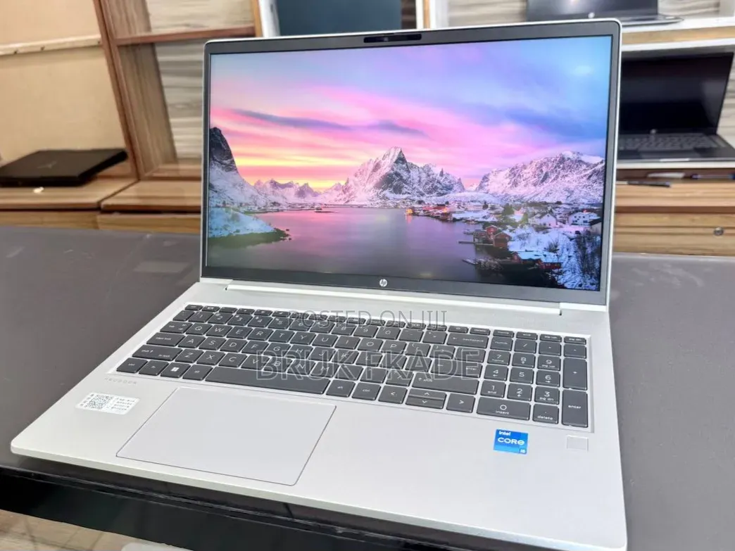 New Laptop HP ProBook 440 G10 16GB Intel Core i5 SSD 512GB