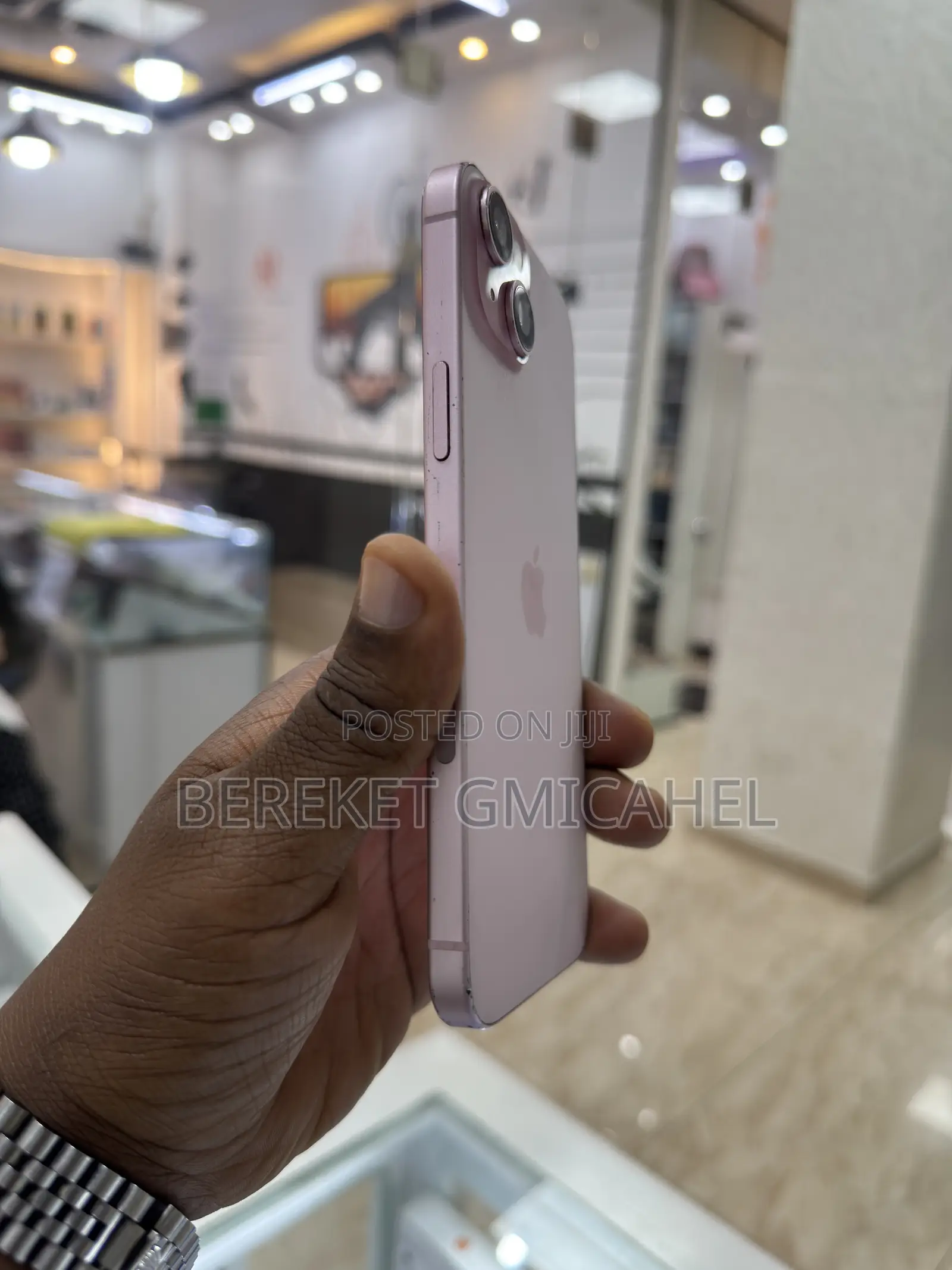 Apple iPhone 15 Plus 128 GB Pink