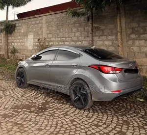 Hyundai Avante 2015 Gray