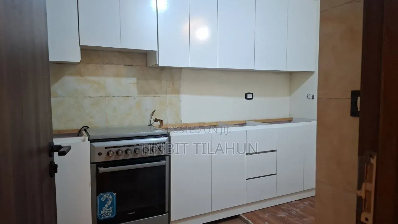Furnished 3bdrm Apartment in Noah Real Estate, Gullele for sale