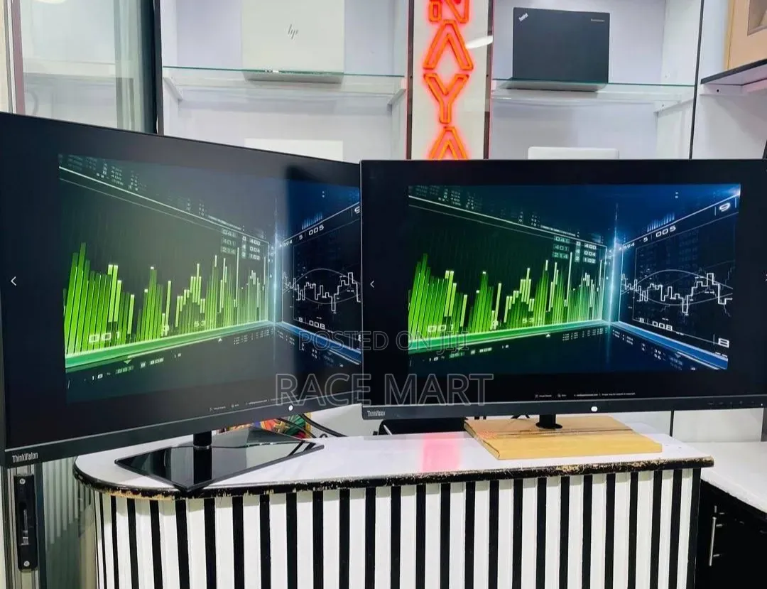 32 Inch Lenovo Monitor 