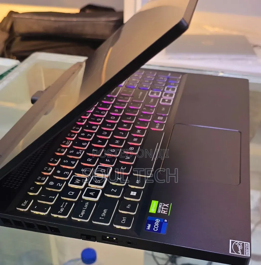 New Laptop Acer Nitro 5 16GB Intel Core i9 SSD 512GB