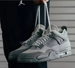 JORDAN 4 Shoe