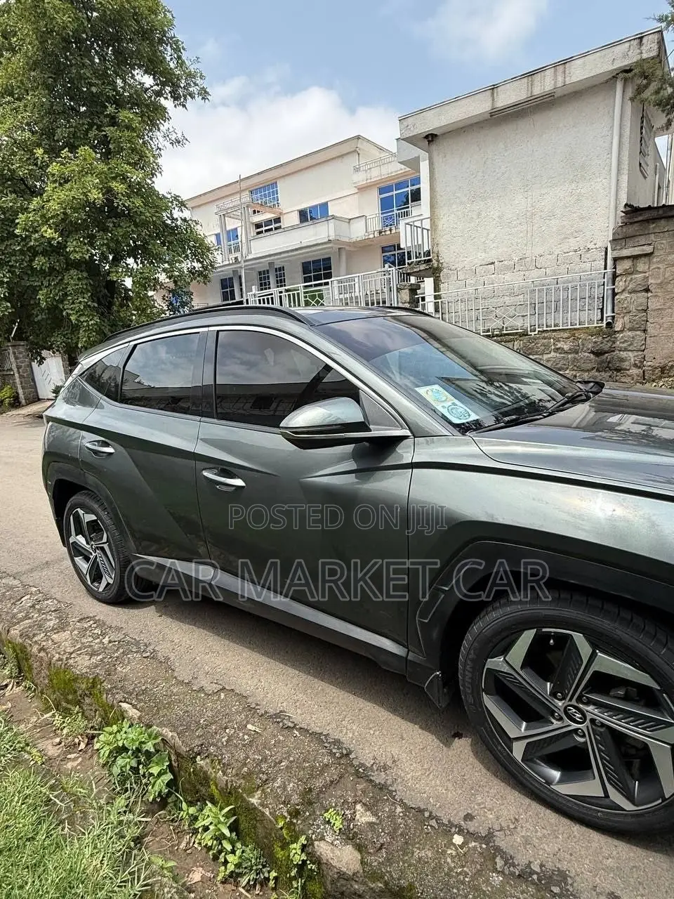 Hyundai Tucson SE 2021 Gray