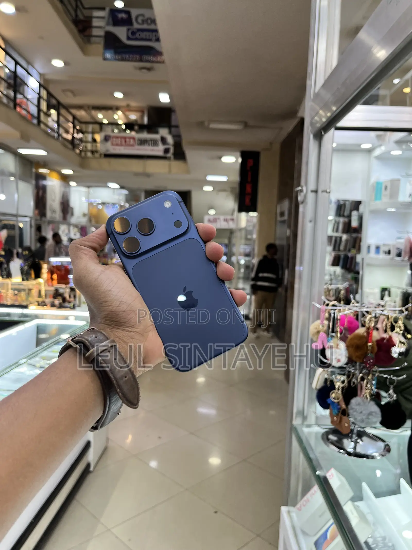 New Apple iPhone 17 Pro 256 GB Blue