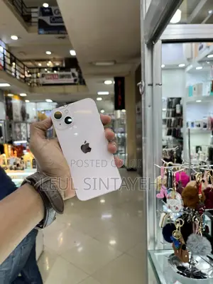 Apple iPhone 13 128 GB Pink
