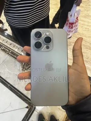 Apple iPhone 15 Pro 256 GB Gray