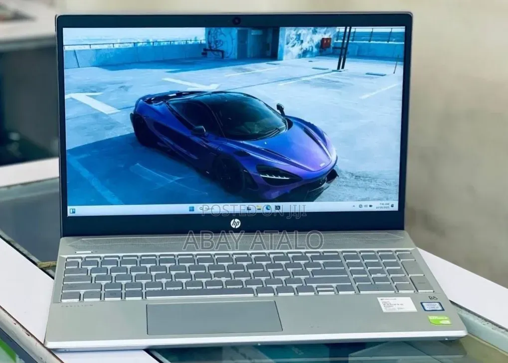 New Laptop HP Pavilion 15 8GB Intel Core i5 HDD+SSD 1T