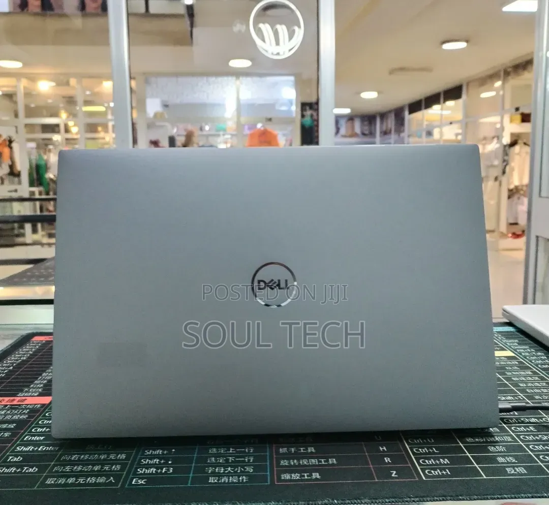 New Laptop Dell Precision 5560 16GB Intel Core i7 SSD 512GB