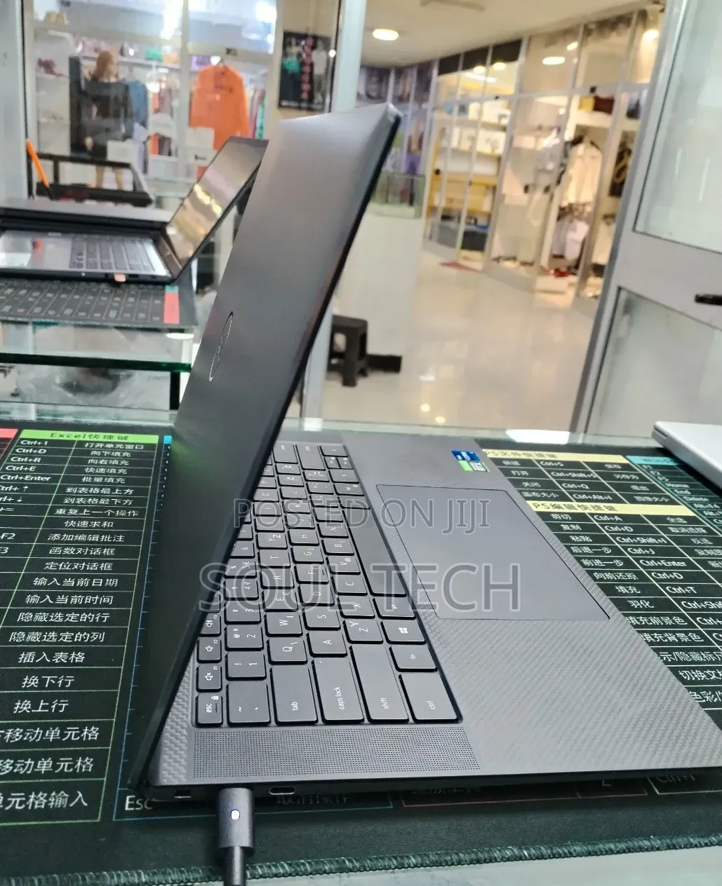 New Laptop Dell Precision 5560 16GB Intel Core i7 SSD 512GB
