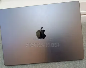 New Laptop Apple MacBook Pro 2025 M5 16GB Apple M5 Pro SSD 512GB