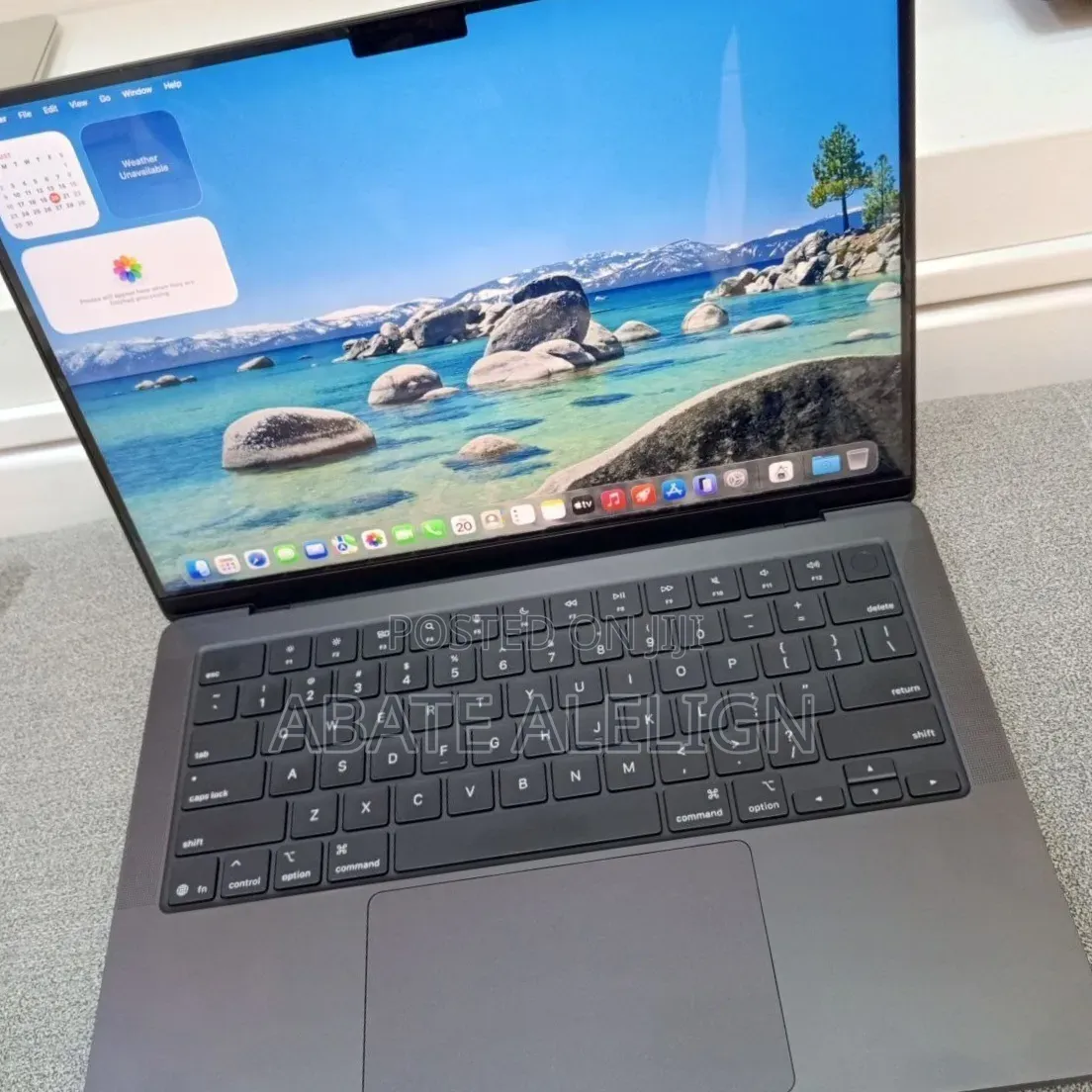 New Laptop Apple MacBook Pro 2025 M5 16GB Apple M5 Pro SSD 512GB