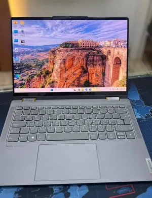 New Laptop Lenovo Yoga 7 15ITL5 16GB AMD Ryzen 7 SSD 512GB