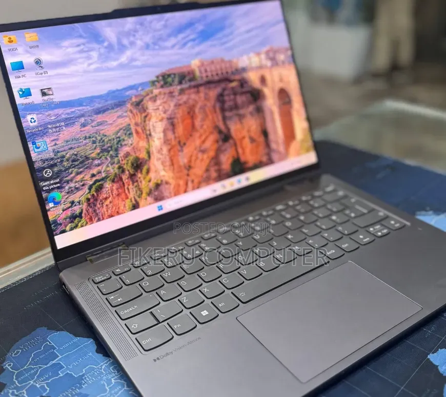 New Laptop Lenovo Yoga 7 15ITL5 16GB AMD Ryzen 7 SSD 512GB