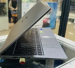 New Laptop HP ZBook 15 16GB Intel Core i7 SSD 512GB