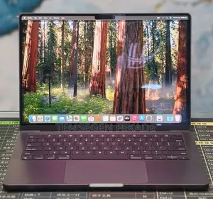 New Laptop Apple MacBook Pro 2024 M4 16GB Apple M4 Pro SSD 512GB