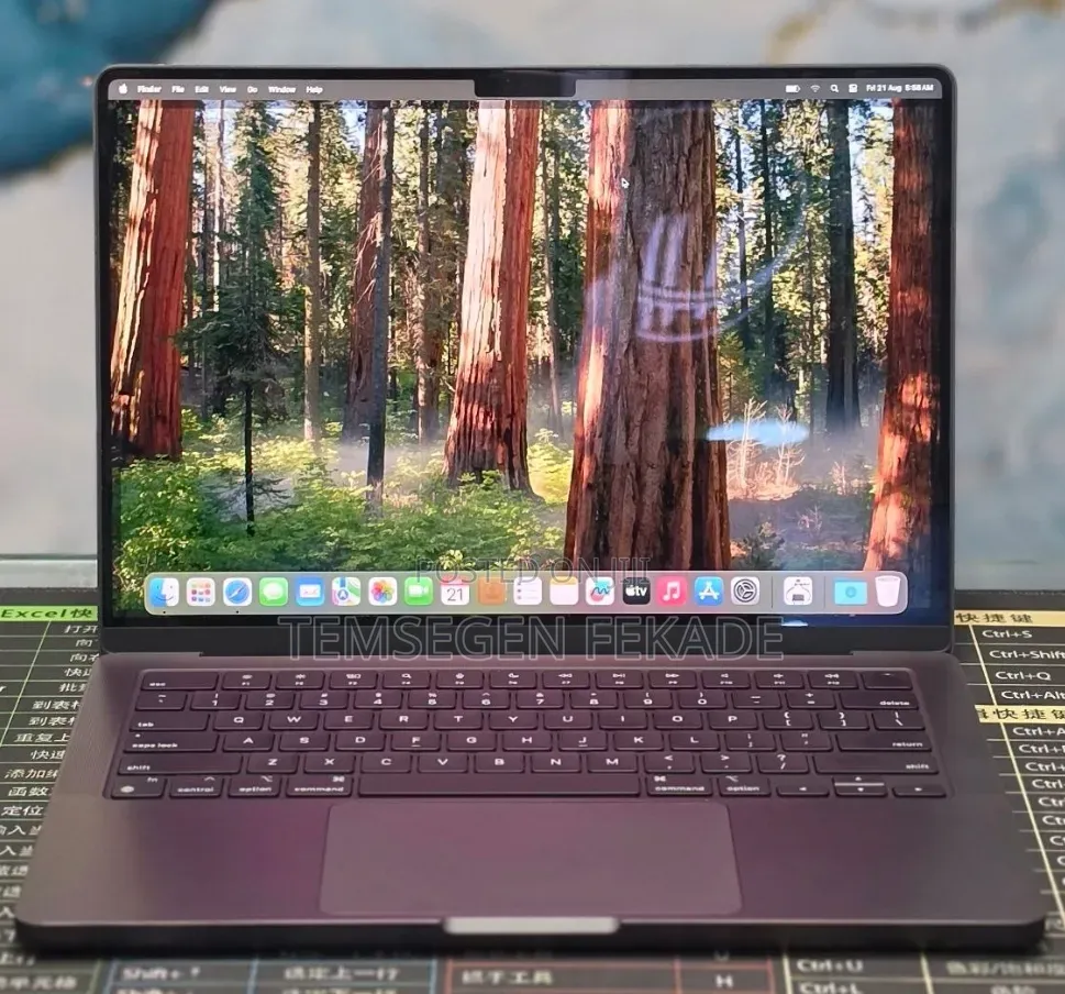 New Laptop Apple MacBook Pro 2024 M4 16GB Apple M4 Pro SSD 512GB